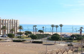 Imagen 17 Piso en venta en la Playa de la Pineda