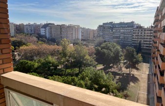 Imagen 14 Amplio Piso en venta Avinguda Roma Tarragona