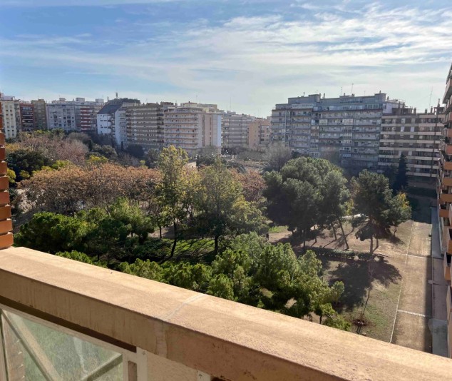 Amplio Piso en venta Avinguda Roma Tarragona - 1