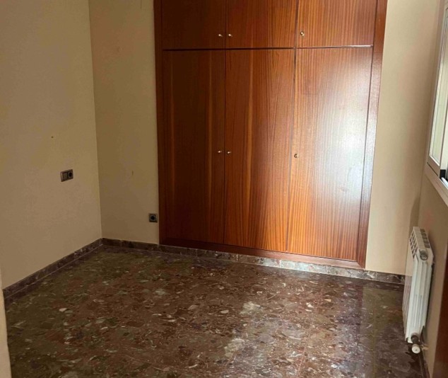 Amplio Piso en venta Avinguda Roma Tarragona - 16